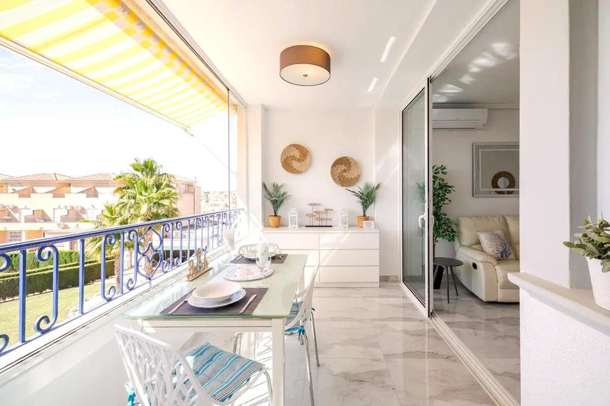 Penthouse Bellavista With Sea Views Apartment Torrevieja Exterior photo