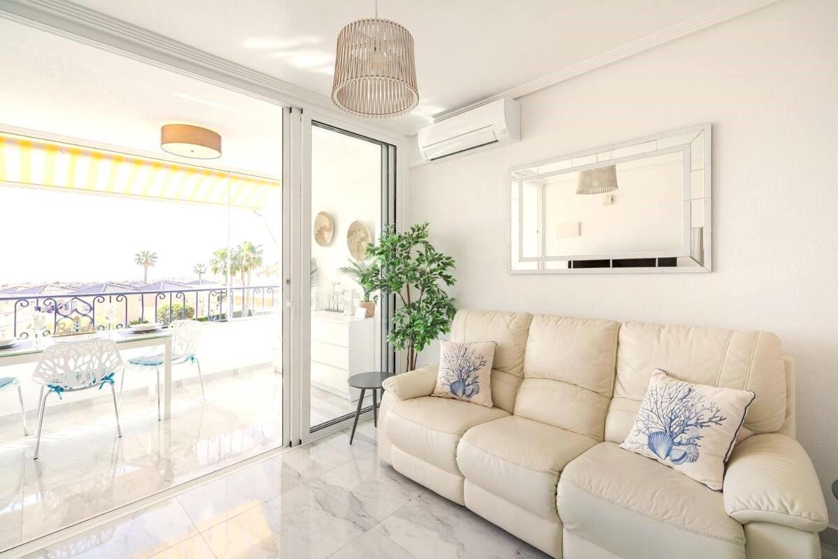 Penthouse Bellavista With Sea Views Apartment Torrevieja Exterior photo